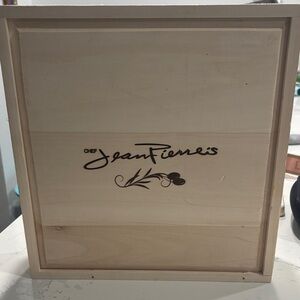 Chef Jean Pierre's Wooden Box of olive oil and 1 vinegar